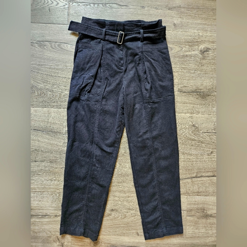 Donating 7/21- Banana Republic Womens Pants